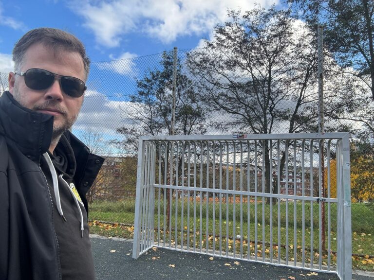 Neuer Schwung für den Bolzplatz am Chrieschwitzer Hang!